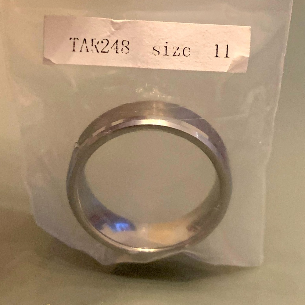 Brushed and Polished Comfort Fit Wedding Ring